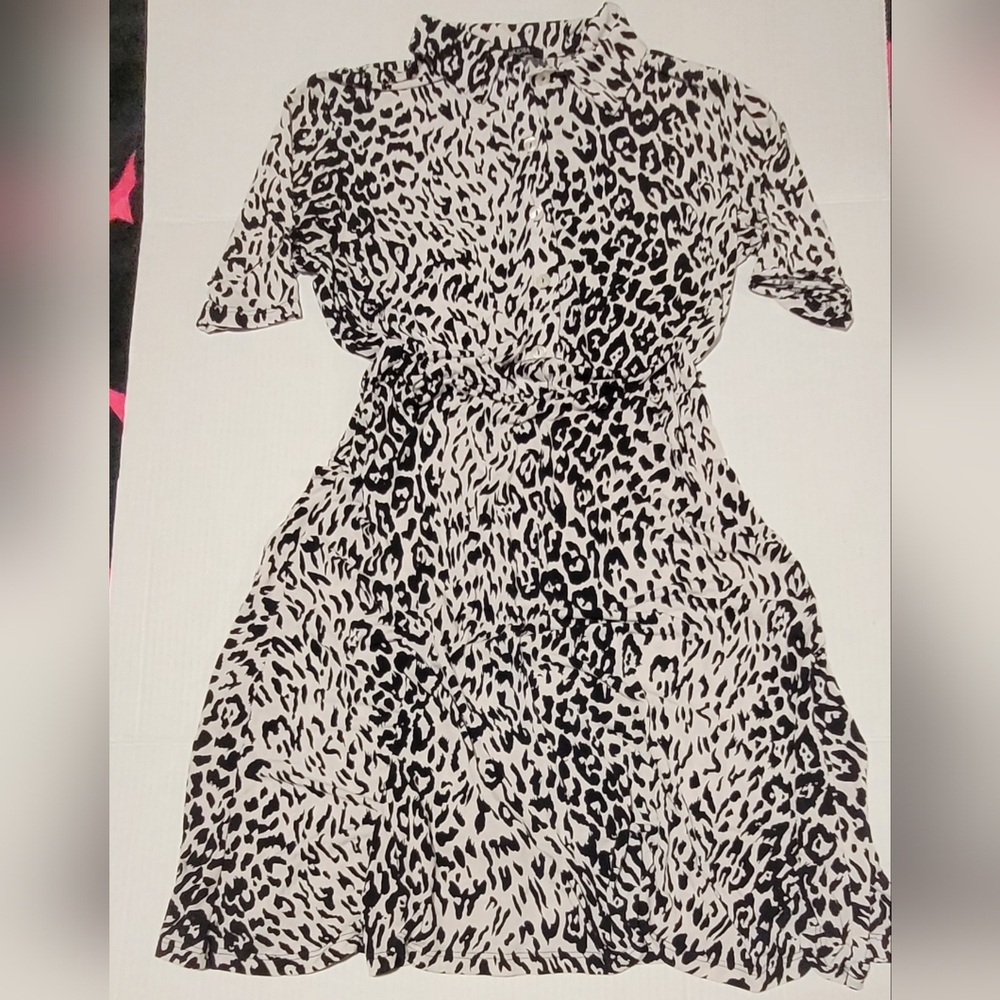 Black & White Leopard Print Medium Pin Up Dress